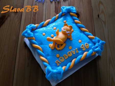 Torta "Garfield - Cake Garfield" cesto: orechové plnka: čokoládová a karamelová váha: 3,5 kg